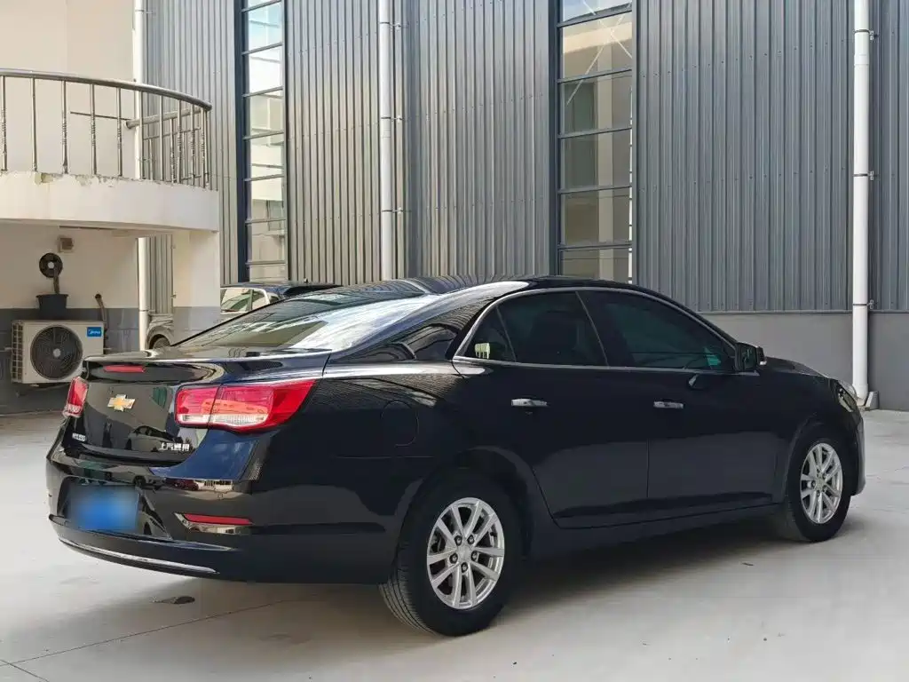 Chevrolet Malibu — миниатюра 7