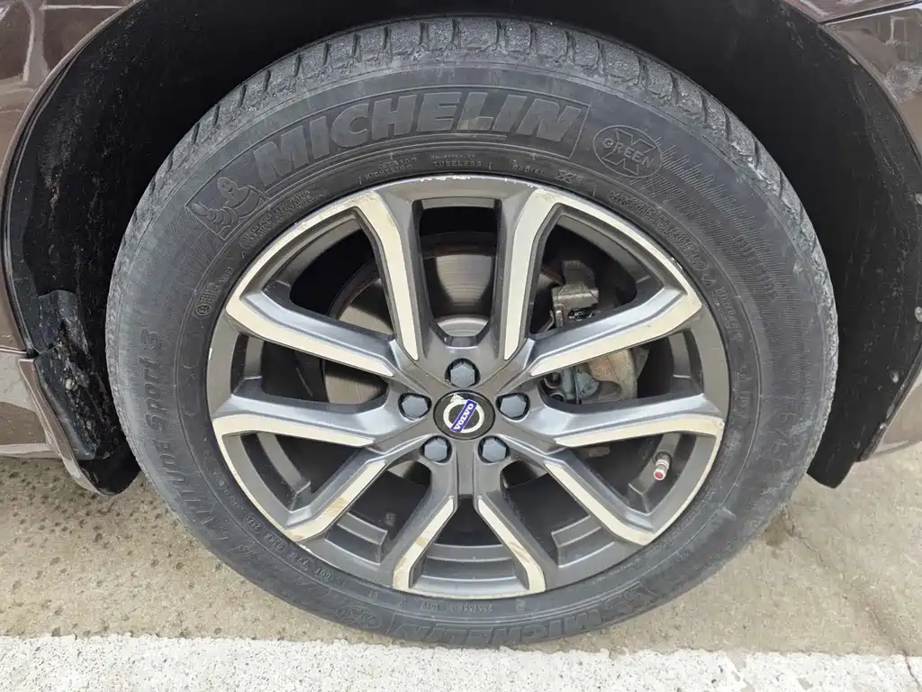 Volvo XC60 — миниатюра 19