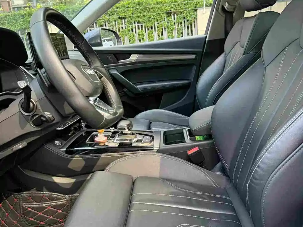 Audi Q5L — миниатюра 9