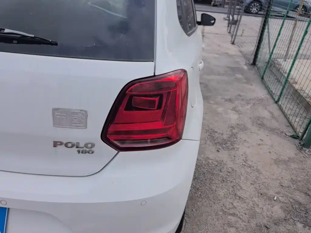 Volkswagen Polo — миниатюра 8