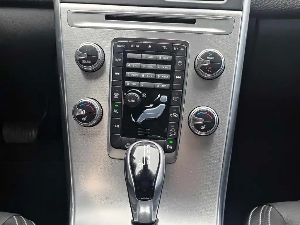 Volvo XC60 — миниатюра 14