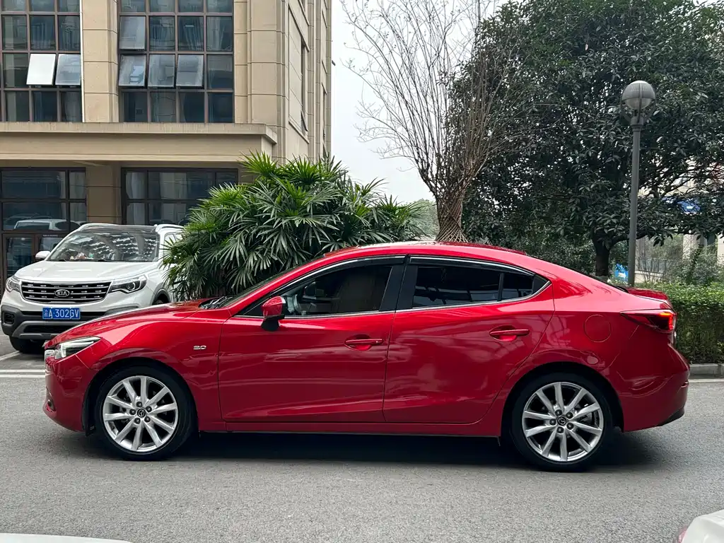 MAZDA 3 ANGKESAILA