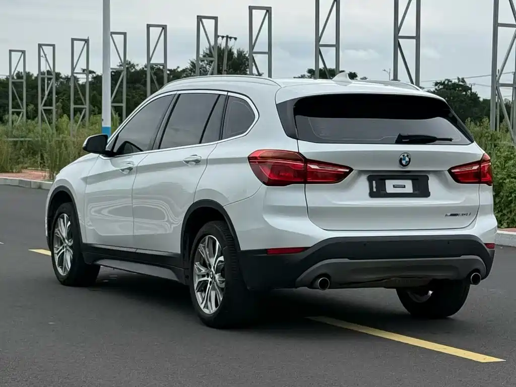 BMW X1 — миниатюра 4