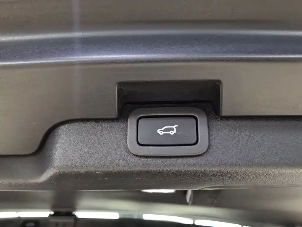 Land Rover Discovery — миниатюра 17