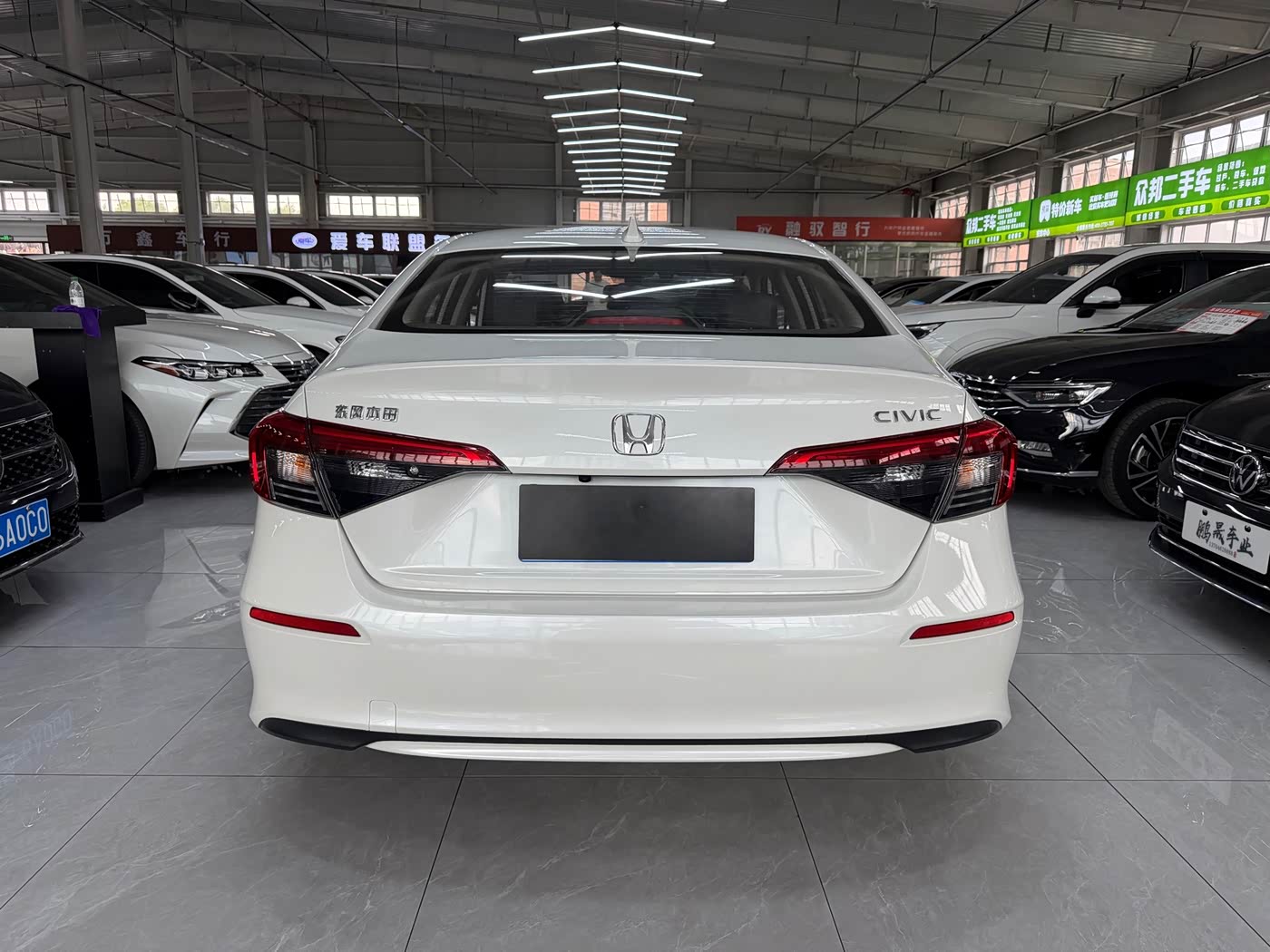 Honda Civic 1.5 л 2022 г. Белый, пробег 45300 км