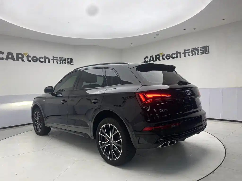 Audi Q5L 2025 45 TFSI Luxury