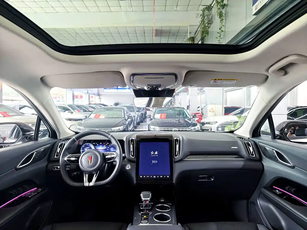Hongqi Hongqi HS3 PHEV — миниатюра 11