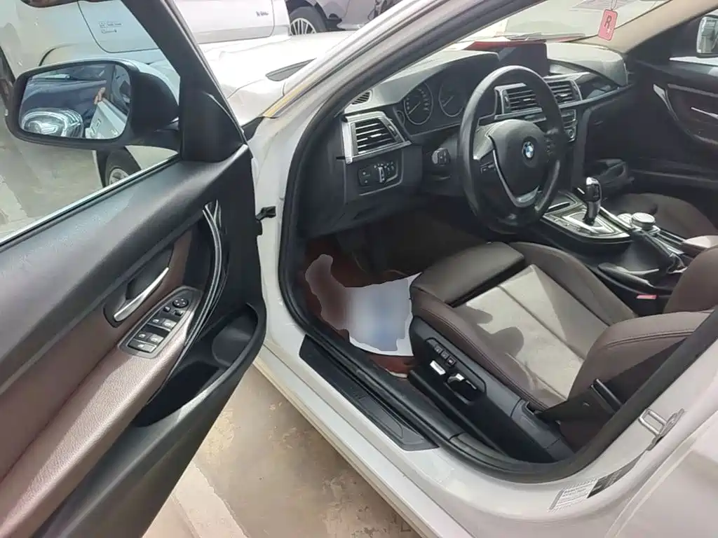 BMW 3 Series — миниатюра 16