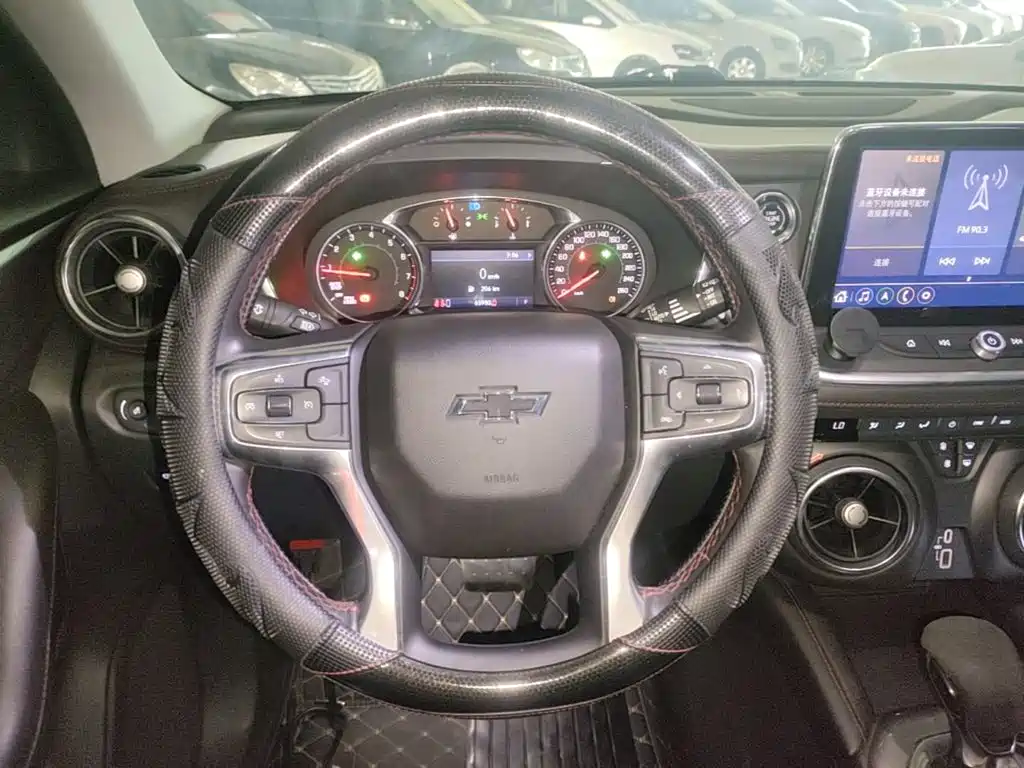 Chevrolet Blazer — миниатюра 11