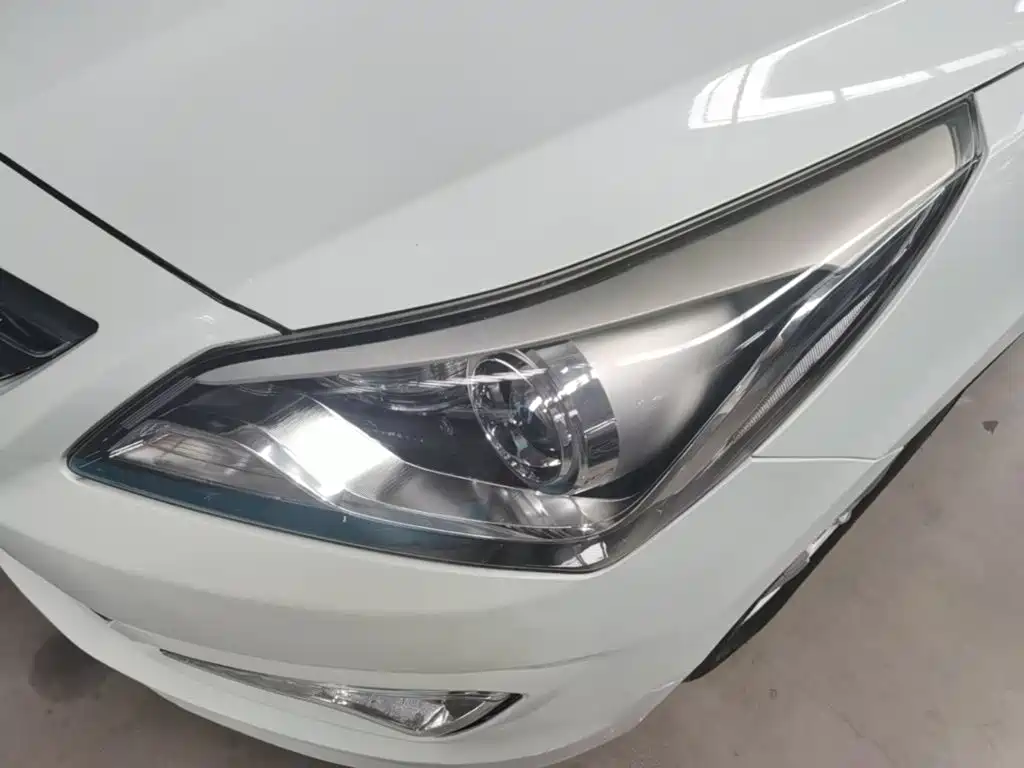 Hyundai Verna — миниатюра 24