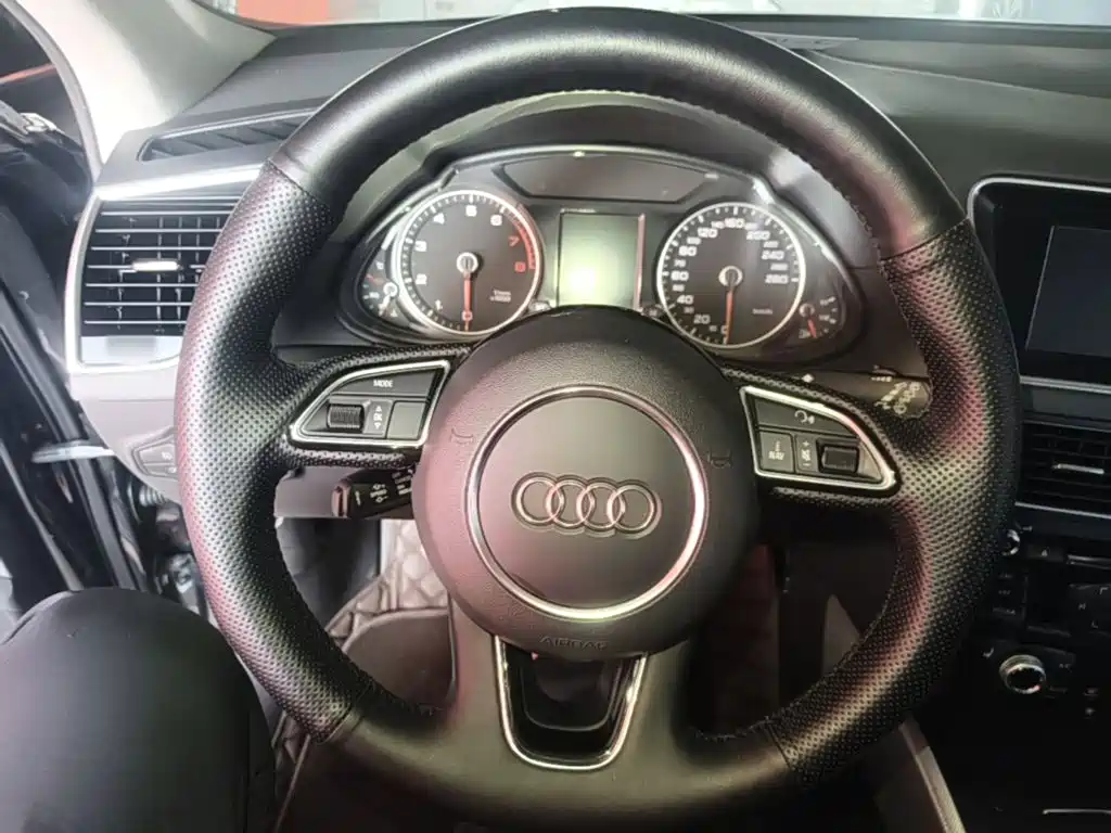 Audi Q5 — миниатюра 11