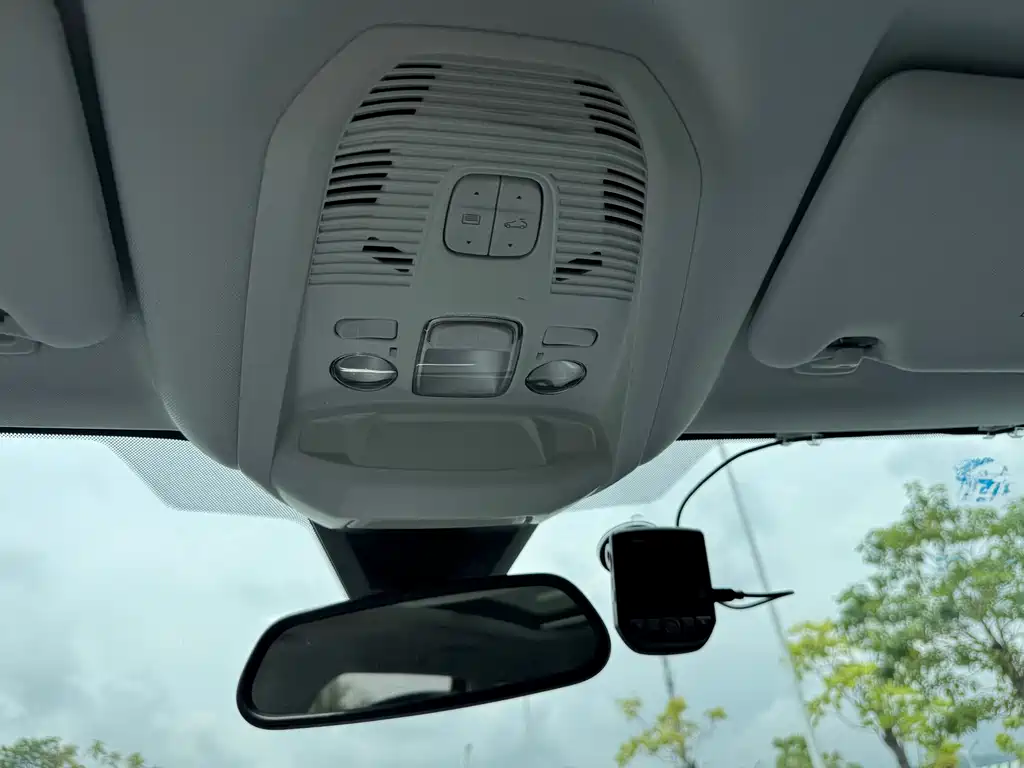 Peugeot 5008 — миниатюра 14