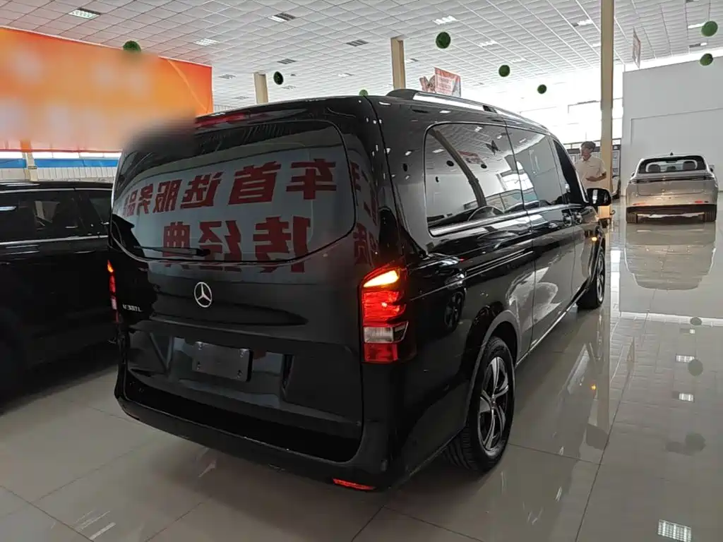 Mercedes-Benz Vito — миниатюра 7