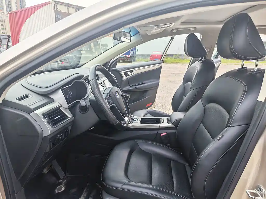 Geely Emgrand GL — миниатюра 8