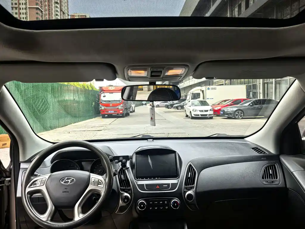 Hyundai ix35 — миниатюра 9