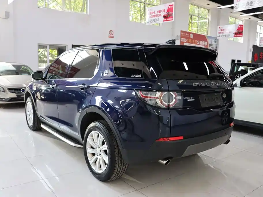 Land Rover Discovery Sport — миниатюра 7