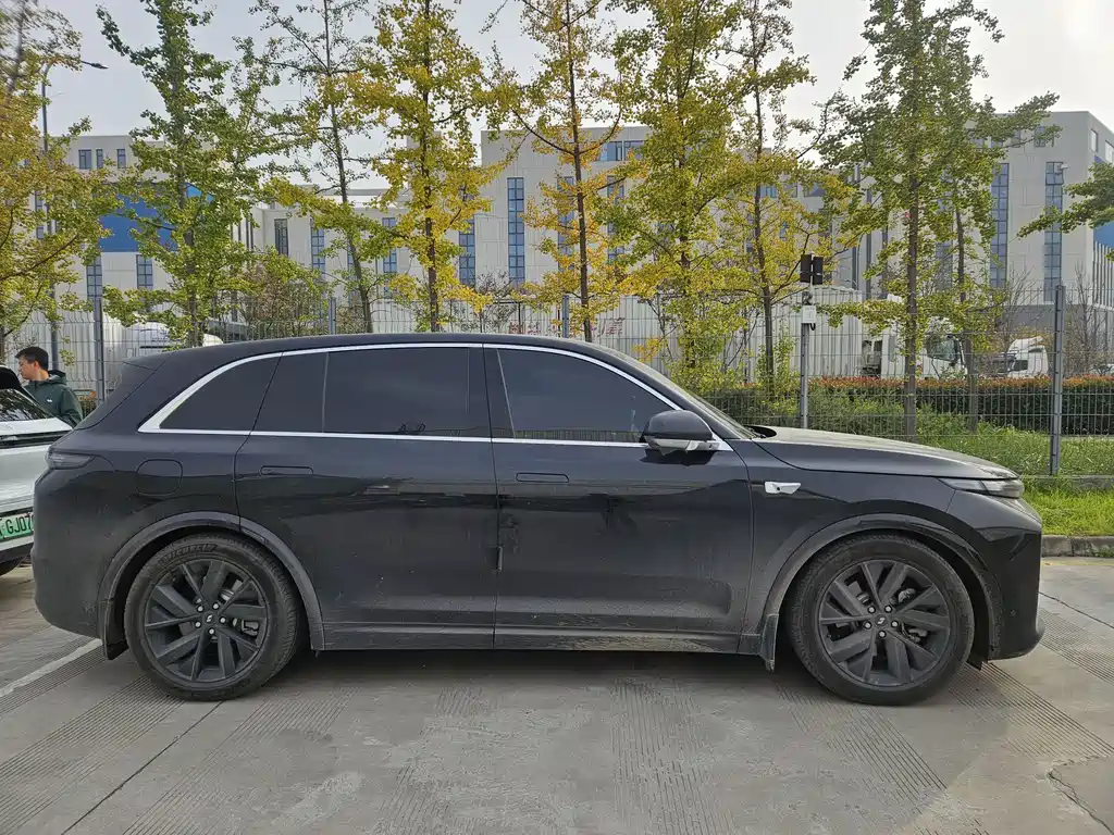 Li Auto IDEAL L7