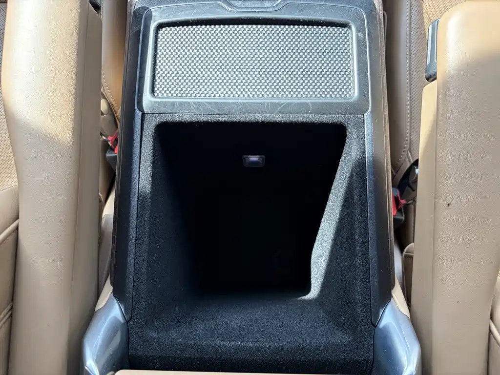 Land Rover Range Rover — миниатюра 16