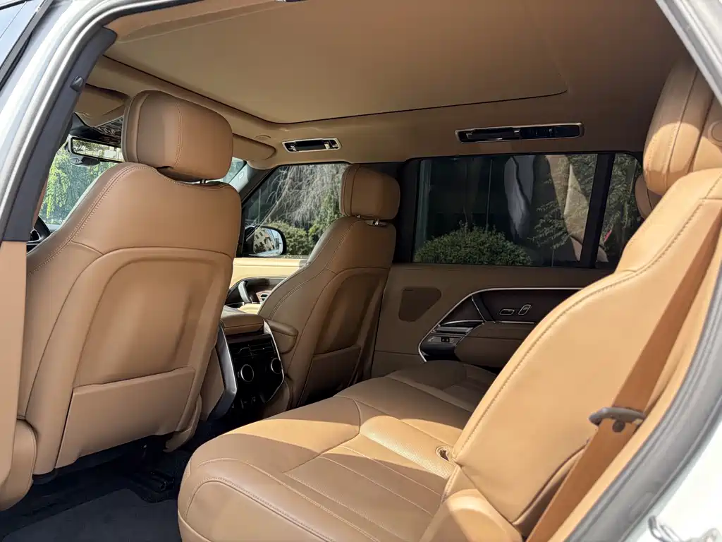 Land Rover Range Rover — миниатюра 19