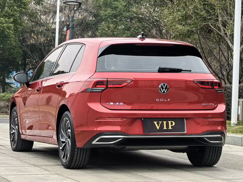 Volkswagen Golf — миниатюра 4