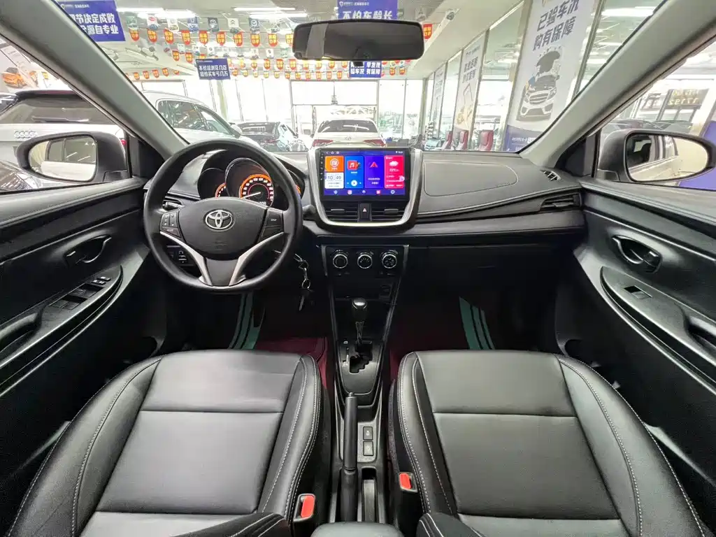 Toyota Yaris L — миниатюра 8