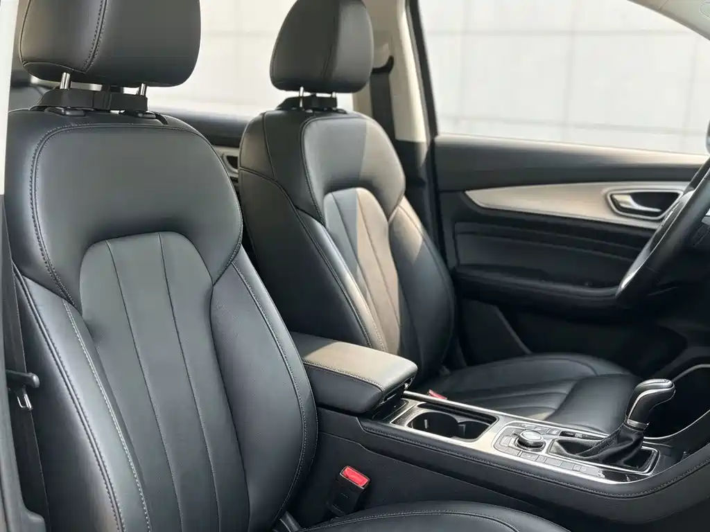 Roewe RX5 MAX — миниатюра 4