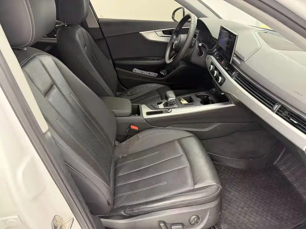 Audi A4L — миниатюра 5