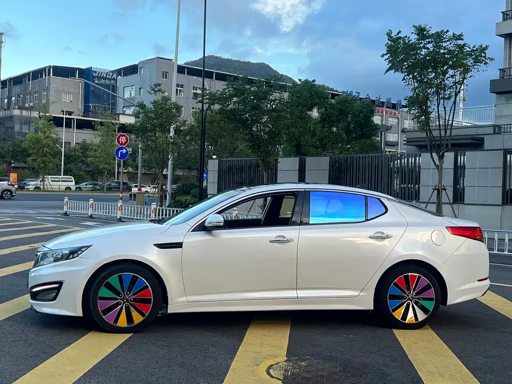 Kia K5 — миниатюра 4
