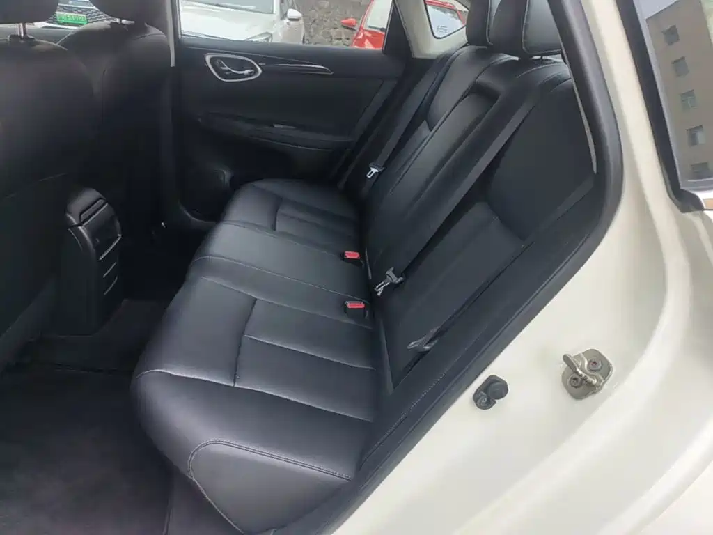 Nissan Sylphy — миниатюра 17