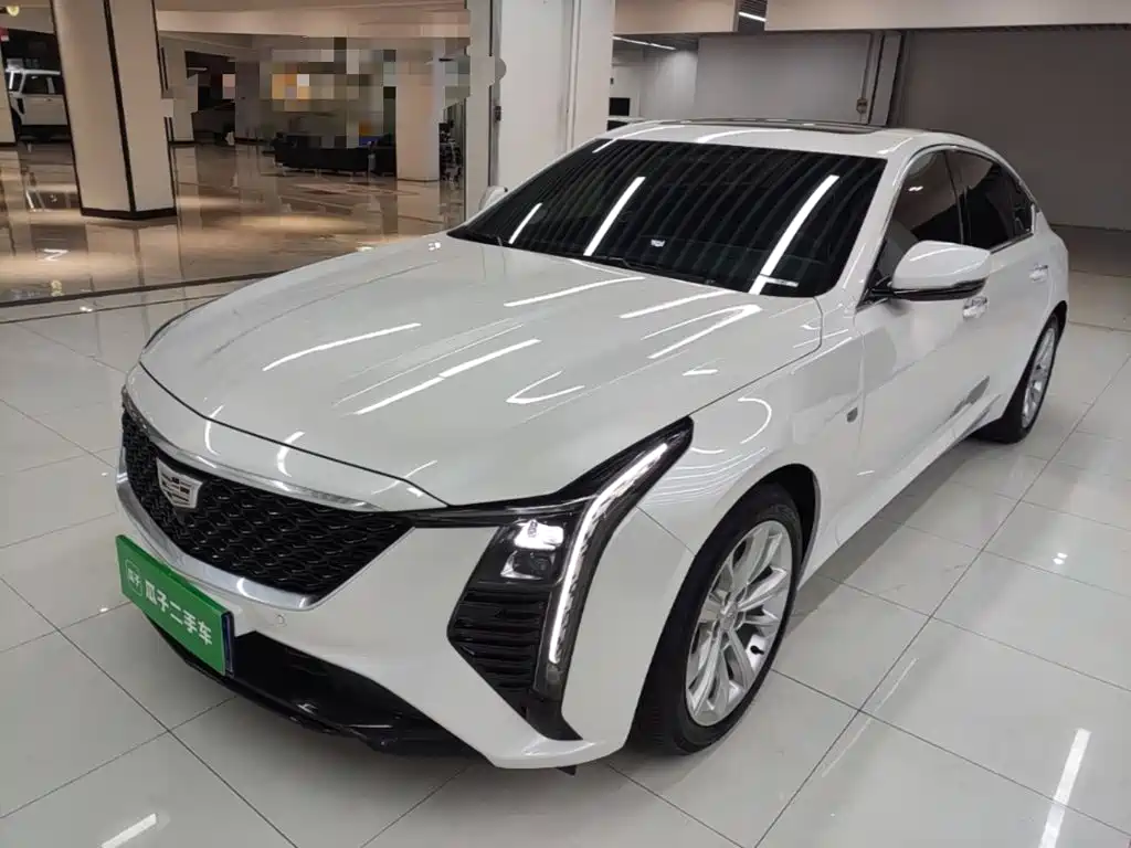 Cadillac CT5 — миниатюра 2