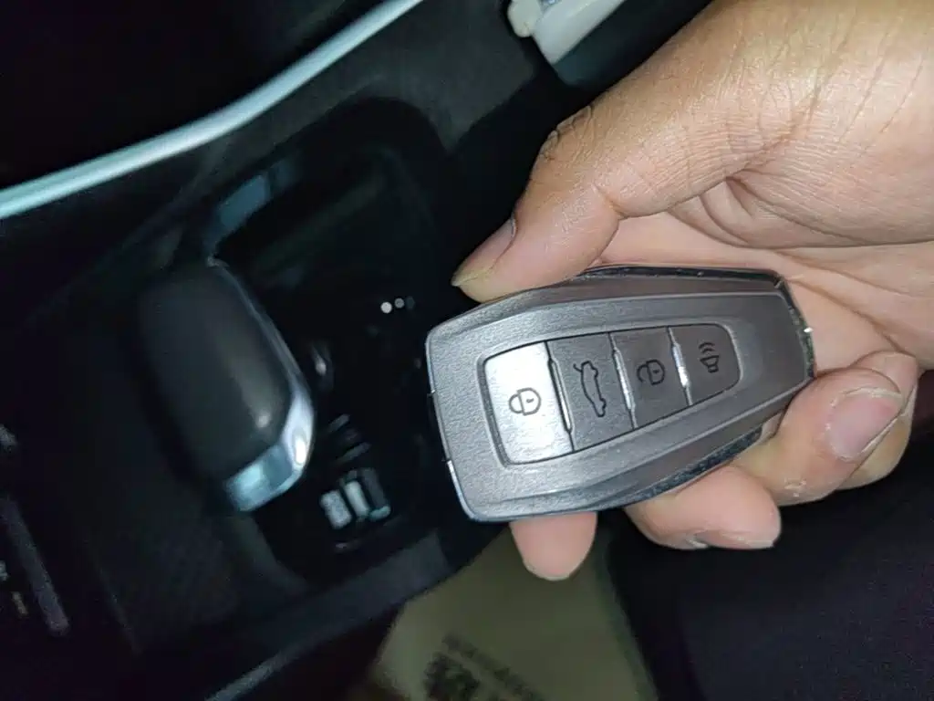 Geely Binyue — миниатюра 9