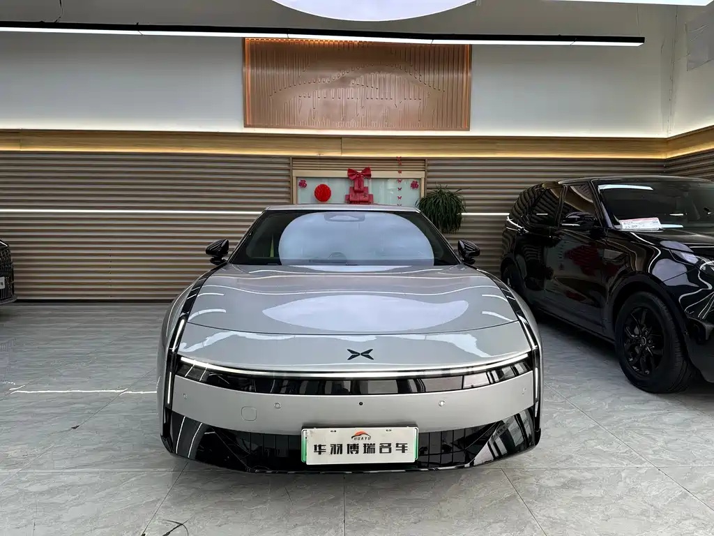 XPeng P7 — миниатюра 2
