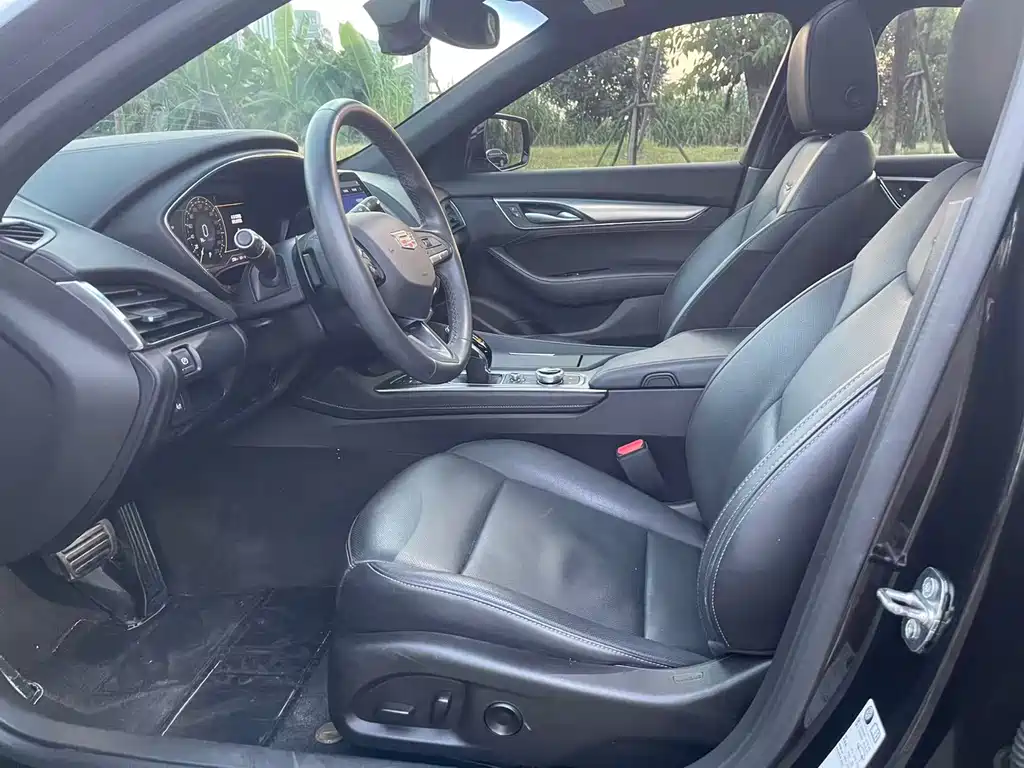 Cadillac CT5 — миниатюра 14