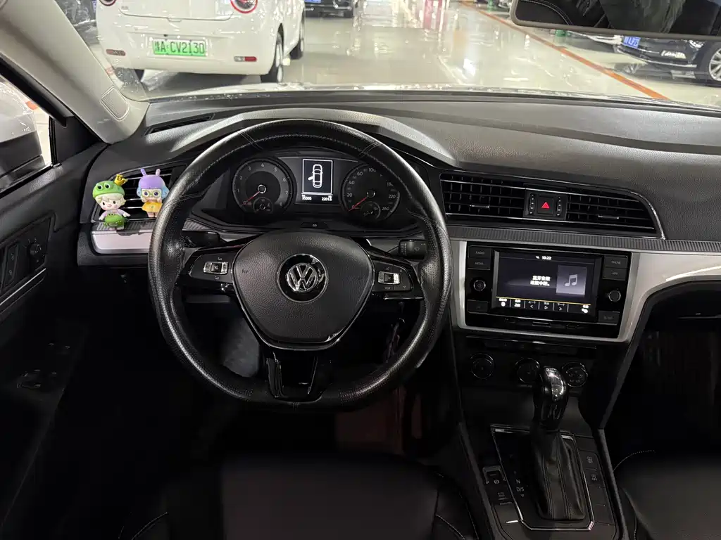 Volkswagen Lamando — миниатюра 7