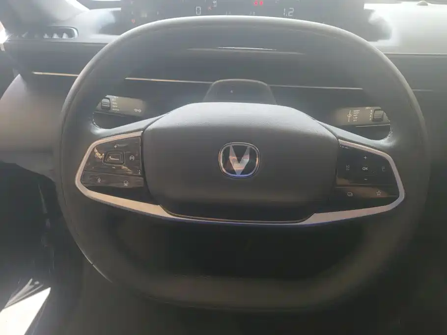 Changan Yida — миниатюра 15