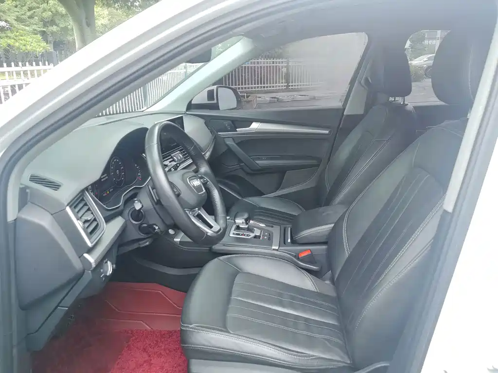 Audi Q5L — миниатюра 13