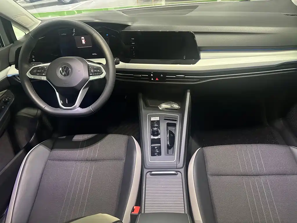 Volkswagen Golf — миниатюра 5