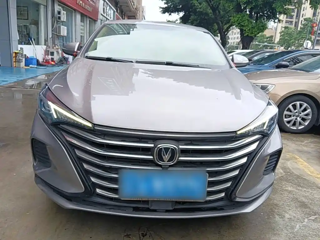 Changan Eado — миниатюра 3