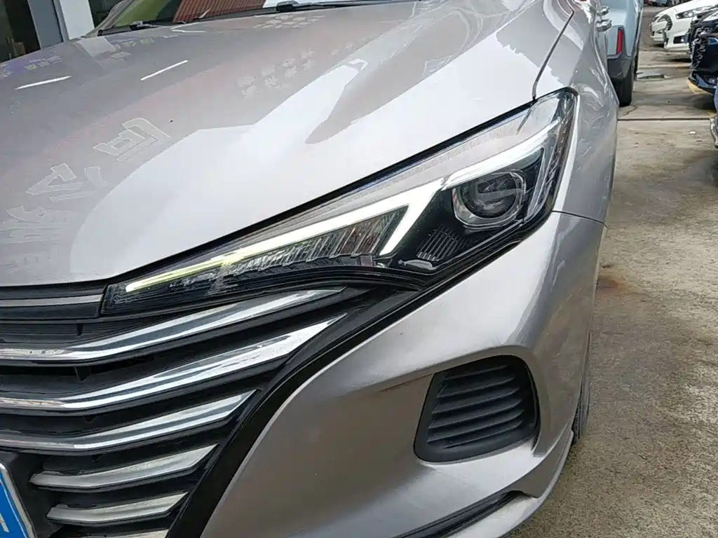 Changan Eado — миниатюра 24