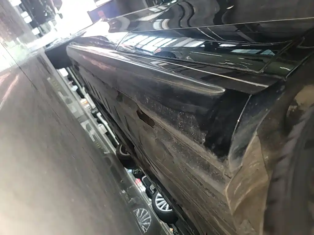 Mercedes-Benz E-Class — миниатюра 22