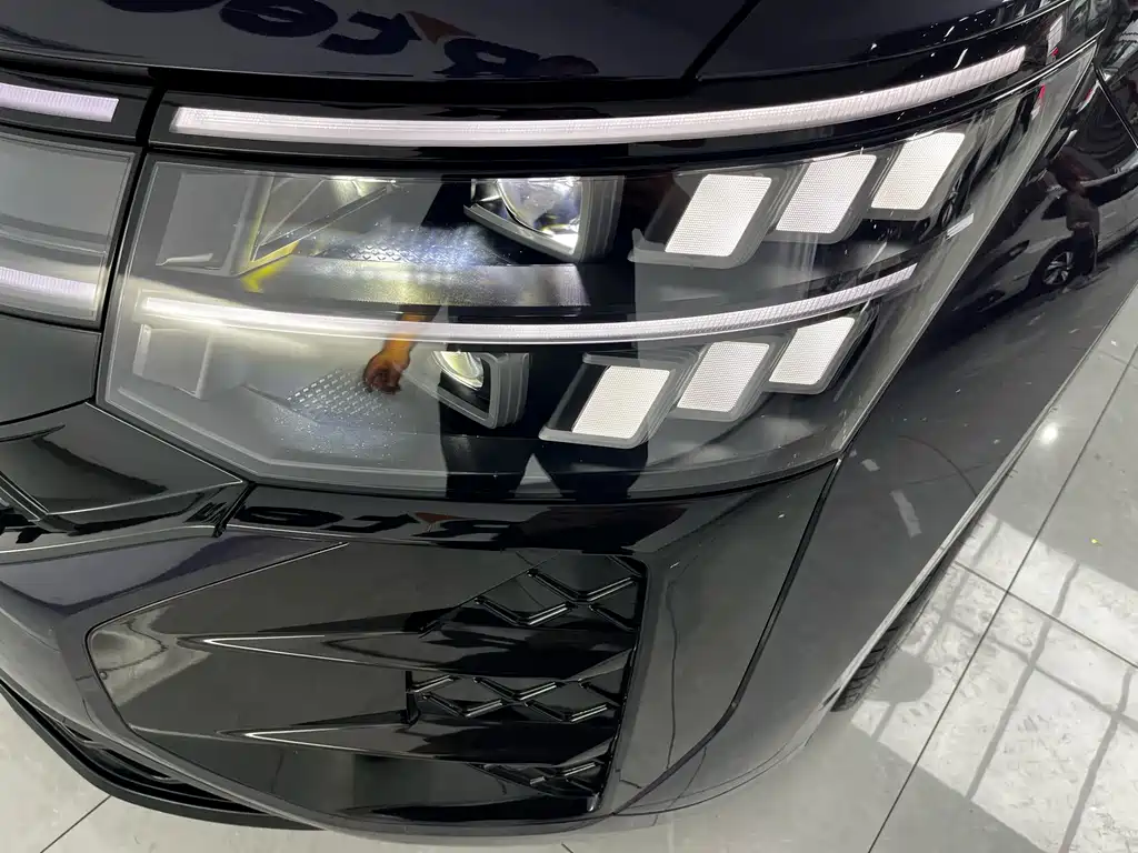 Volkswagen Teramont — миниатюра 6