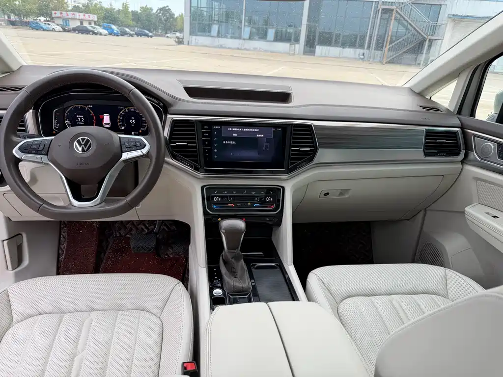 Volkswagen Viloran — миниатюра 8
