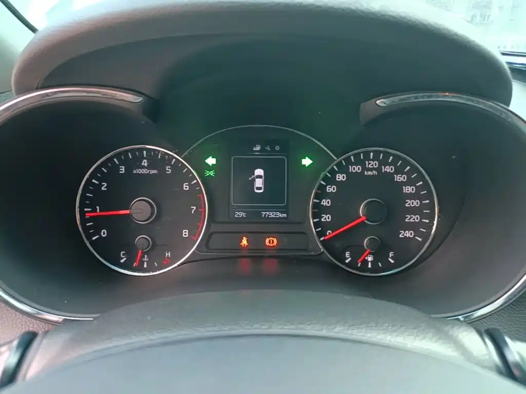 Kia K3 — миниатюра 12