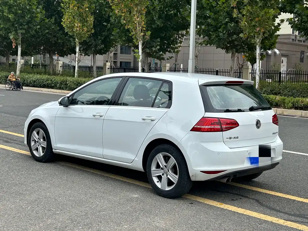 Volkswagen Golf — миниатюра 7