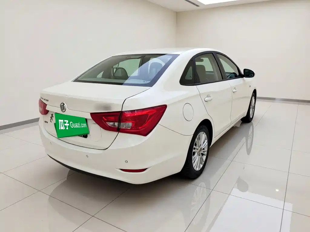 Buick Excelle — миниатюра 6