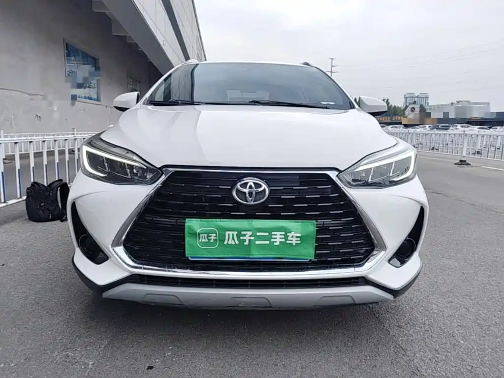 Toyota Yaris L — миниатюра 3