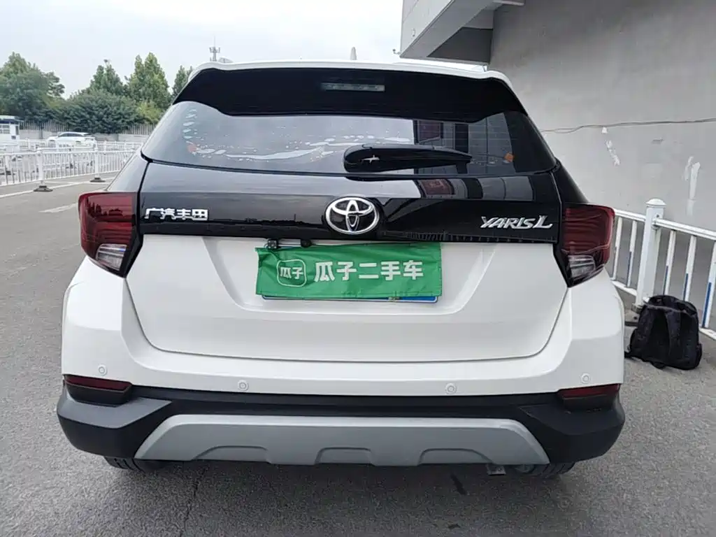 Toyota Yaris L — миниатюра 6