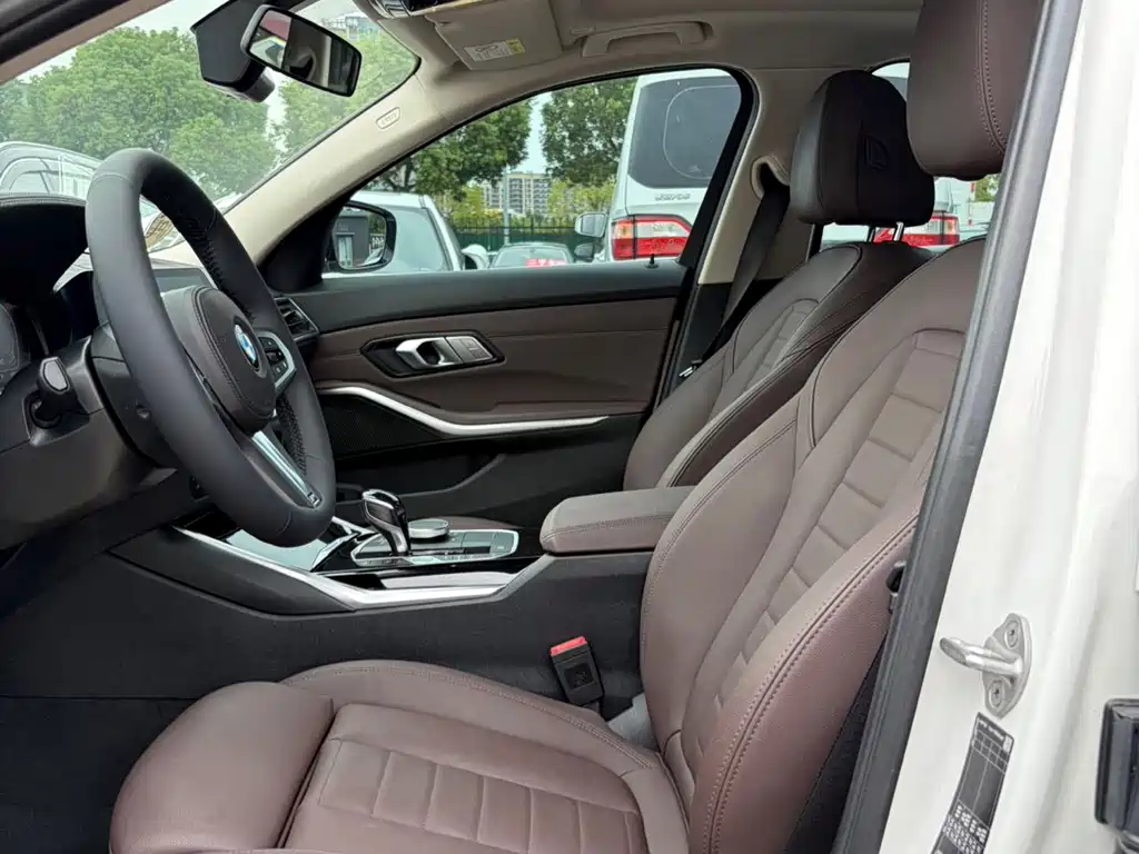 BMW 3 Series — миниатюра 6