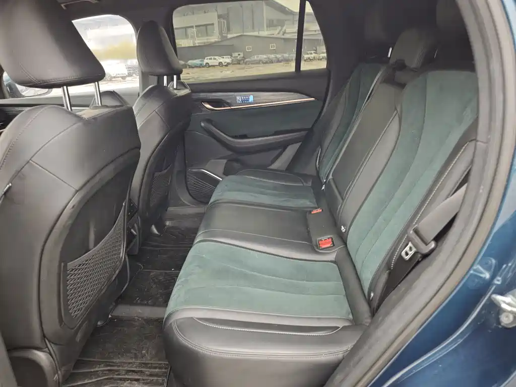 Geely Xingyue L — миниатюра 16