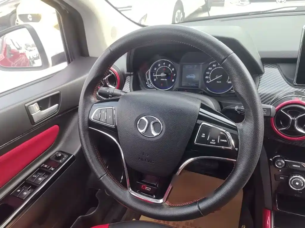 BAIC Senova X25 — миниатюра 11
